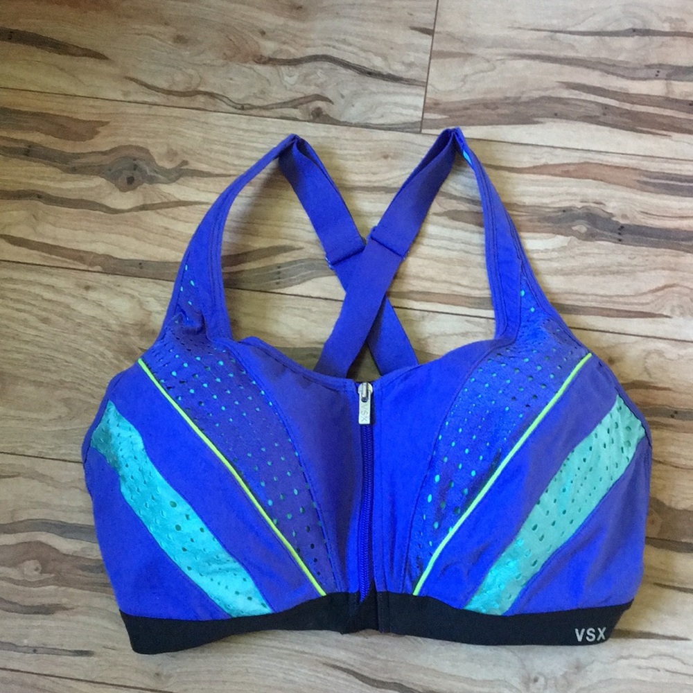 ✨VSX Front Close Bra✨